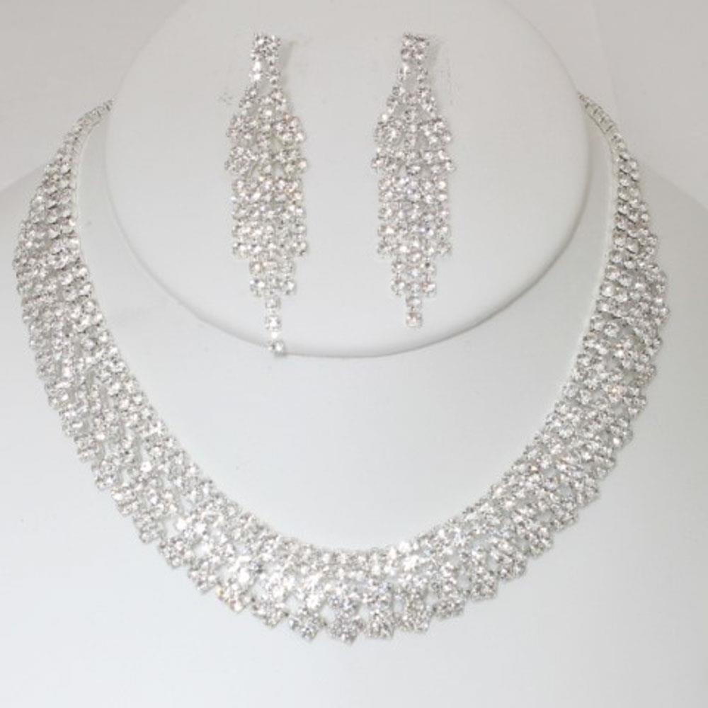Rhinestone Necklace Earring Set - TiffanyzKlozet
