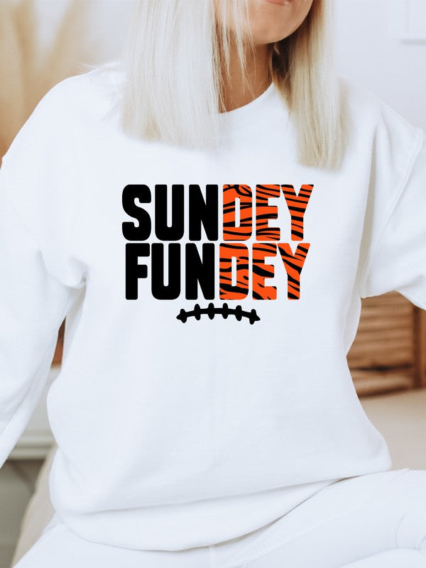 Sundey Fundey Game Day Crew Sweatshirt - TiffanyzKlozet
