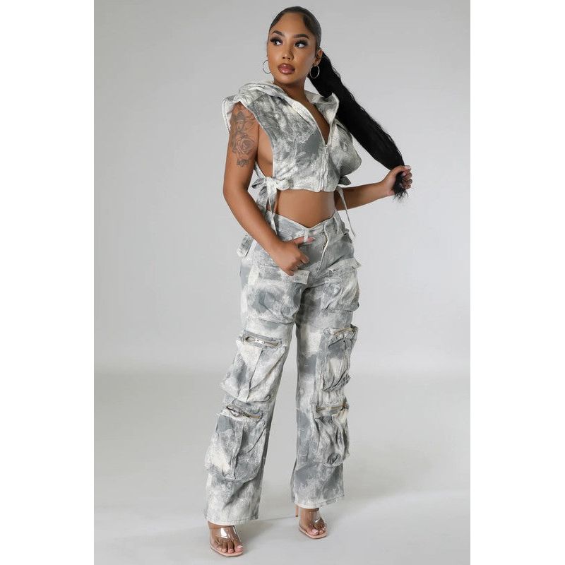 FAHION DENIM TWO PIECE PEANTS SET - TiffanyzKlozet