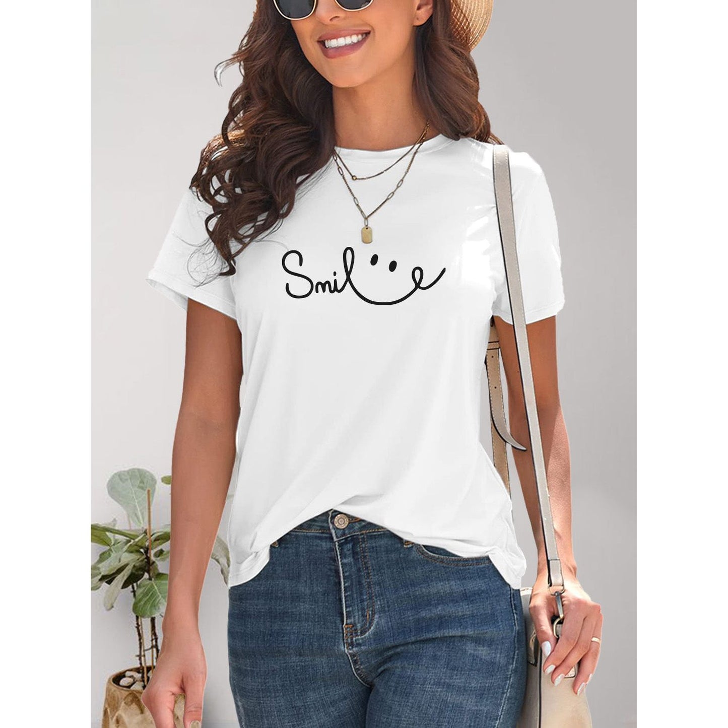 SMILE Short Sleeve T-Shirt - TiffanyzKlozet