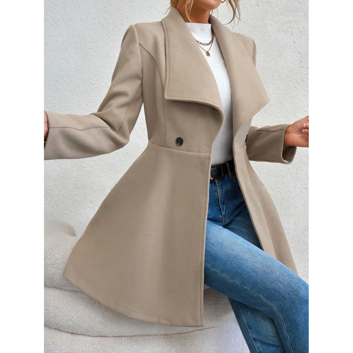 Elegance Meets Cozy Long Sleeve Coat