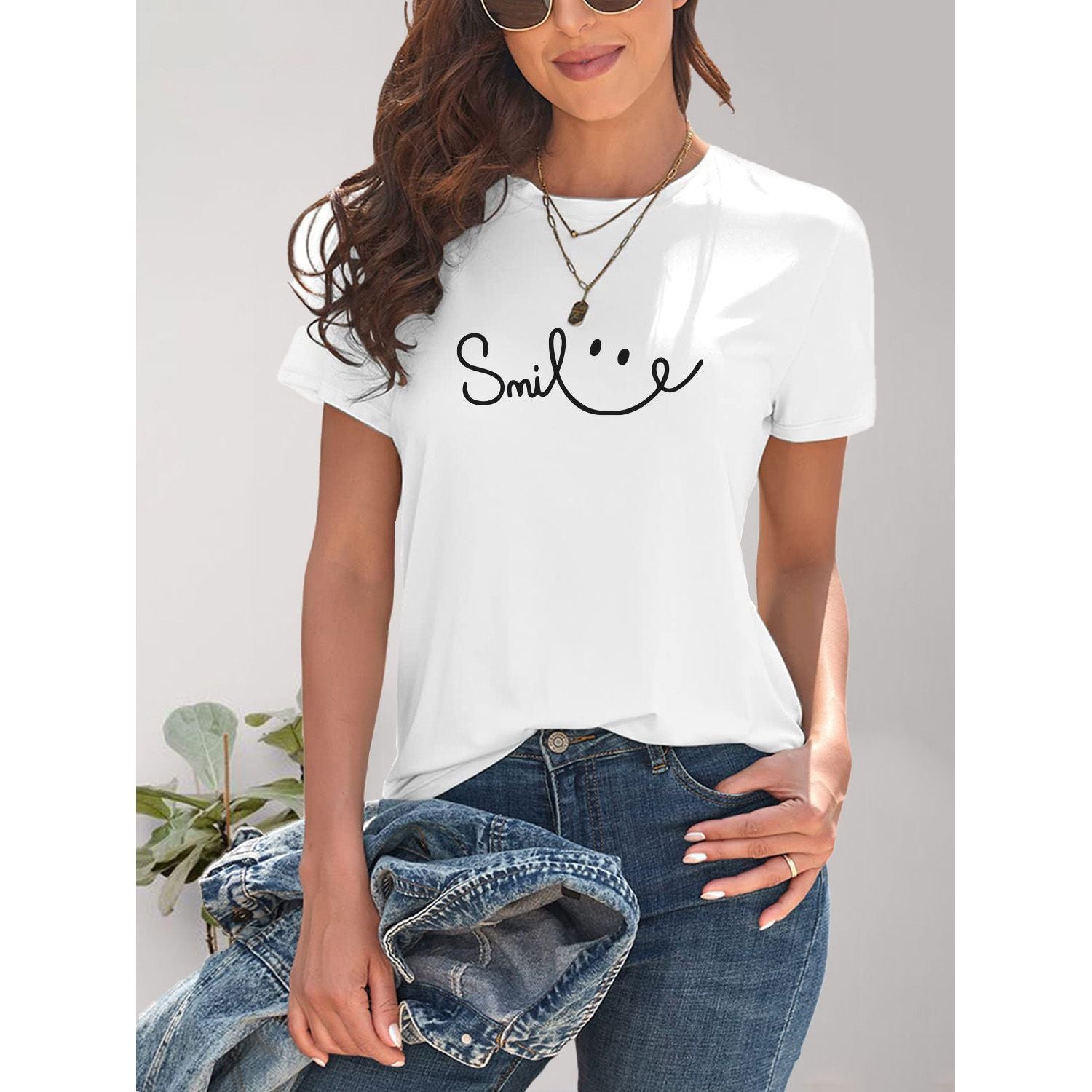 SMILE Short Sleeve T-Shirt - TiffanyzKlozet