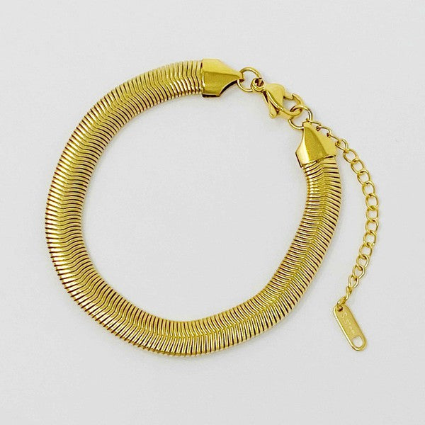 Style Staple Herringbone Chain Bracelet - TiffanyzKlozet