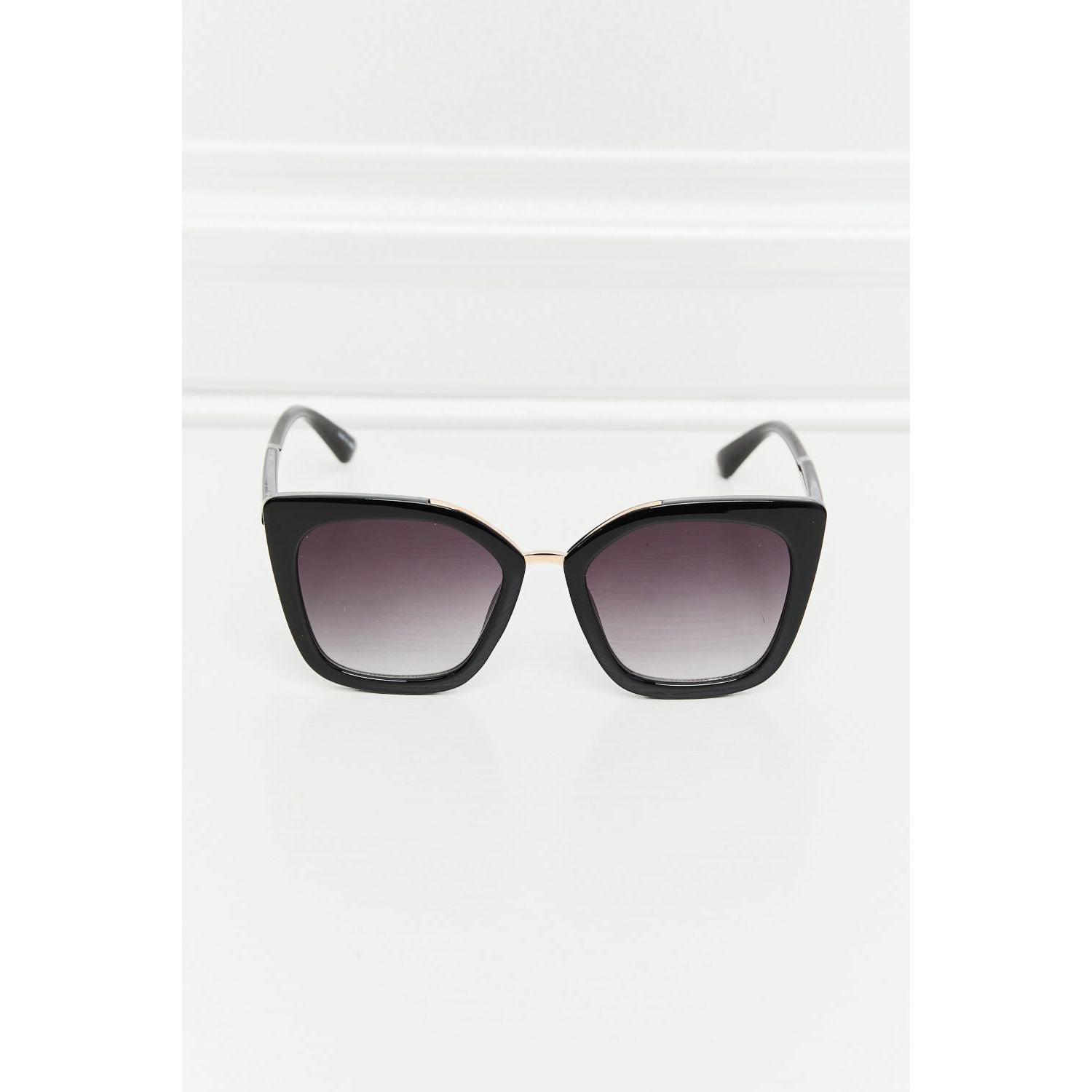 Cat Eye Full Rim Polycarbonate Sunglasses - TiffanyzKlozet