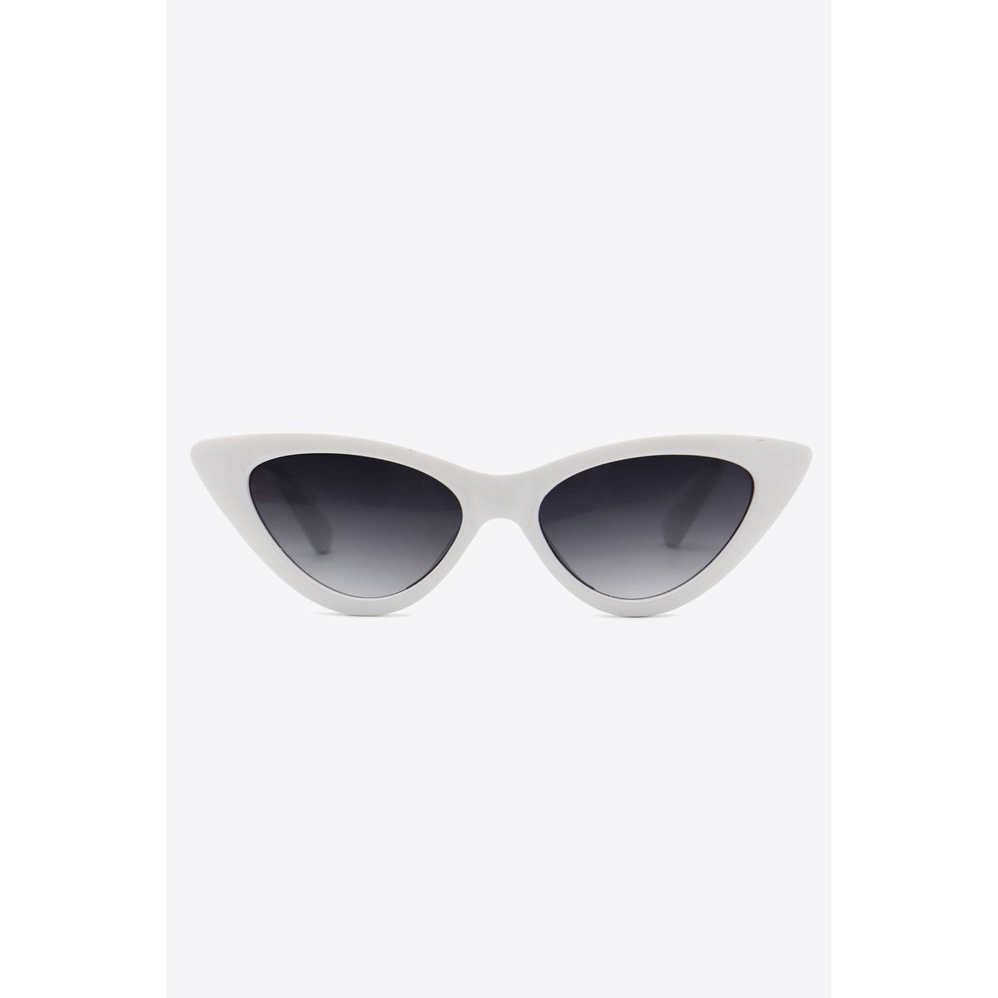 Chain Detail Cat-Eye Sunglasses - TiffanyzKlozet