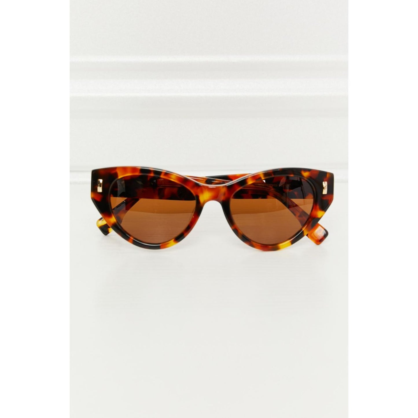 Tortoiseshell Acetate Frame Sunglasses - TiffanyzKlozet