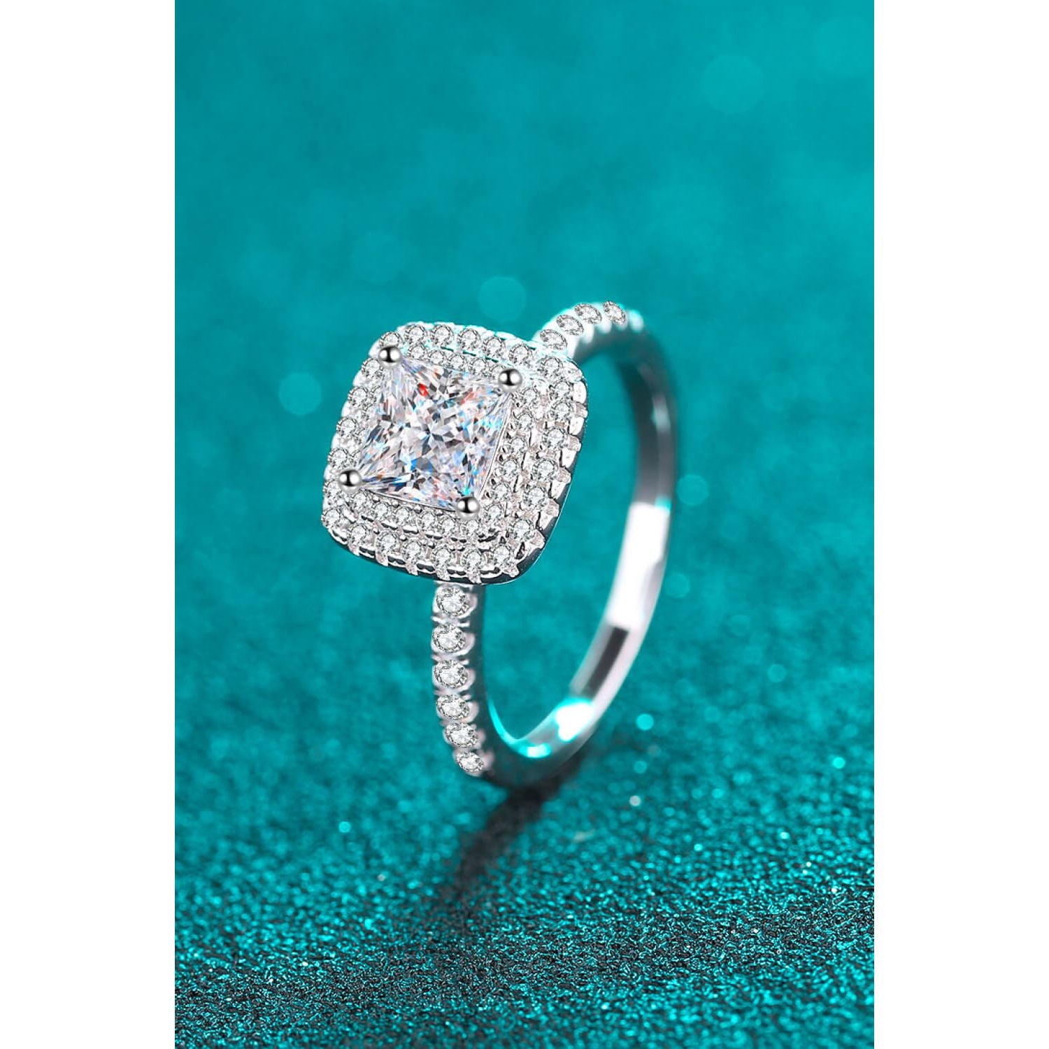 Sterling Silver 1 Carat Moissanite Ring - TiffanyzKlozet