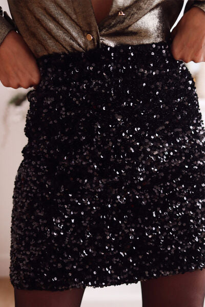 Sequin Mini Skirt - TiffanyzKlozet