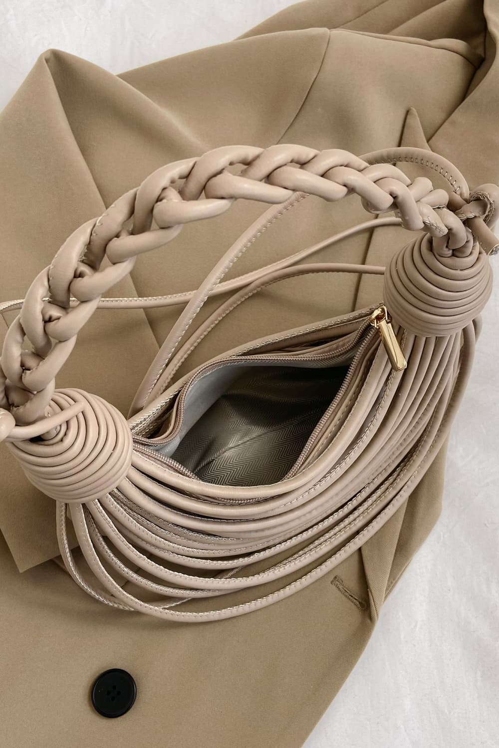 PU Leather Handbag - TiffanyzKlozet