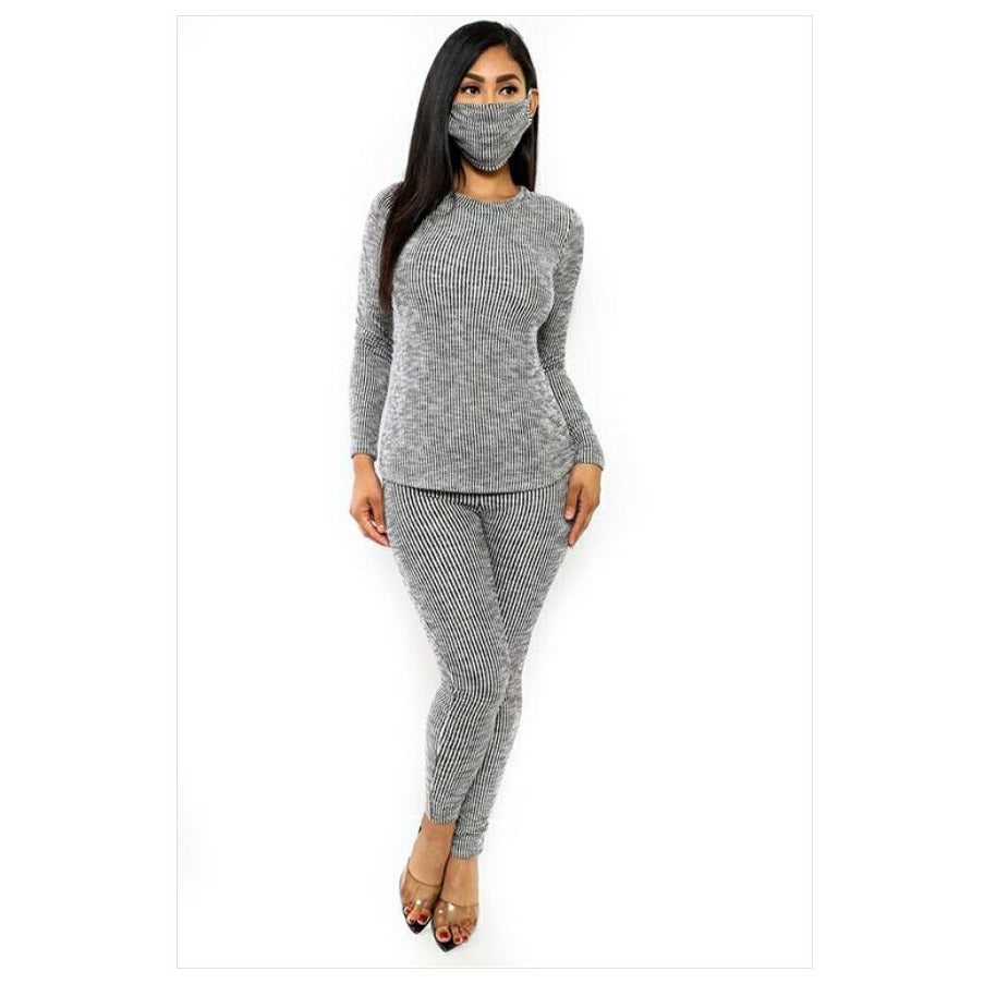 Let Me Chill In Peace Set w/ Mask - TiffanyzKlozet