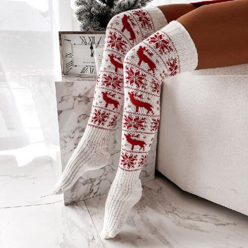 Cozy Christmas Socks - TiffanyzKlozet