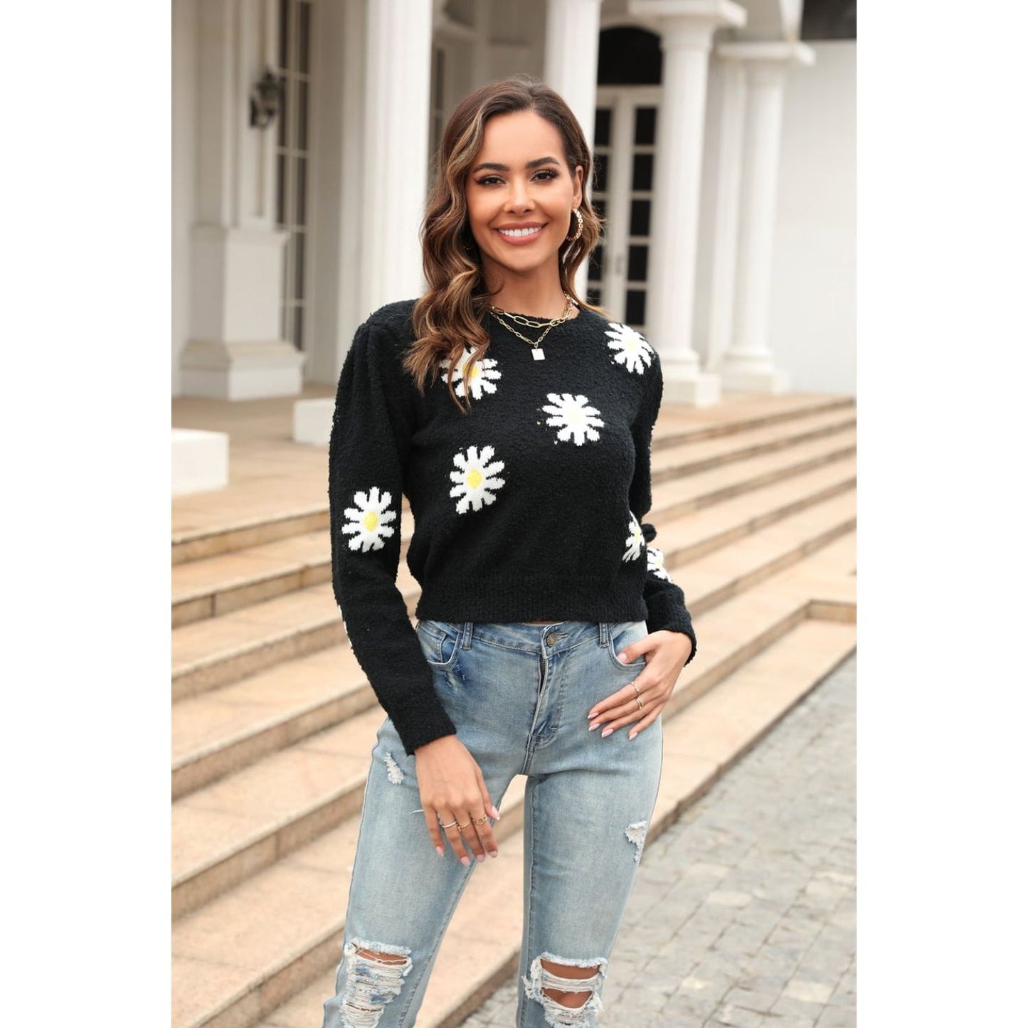 Flower Pattern Round Neck Short Sleeve Pullover Sweater - TiffanyzKlozet