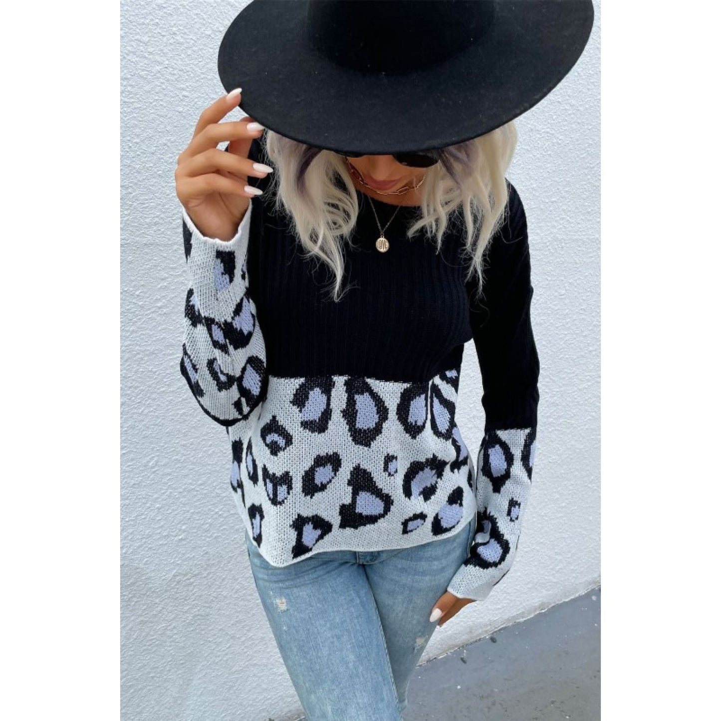Leopard Color Block Sweater - TiffanyzKlozet