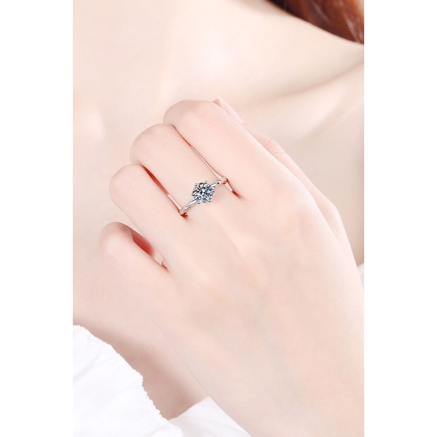 Moissanite 6-Prong Twisted Ring - TiffanyzKlozet